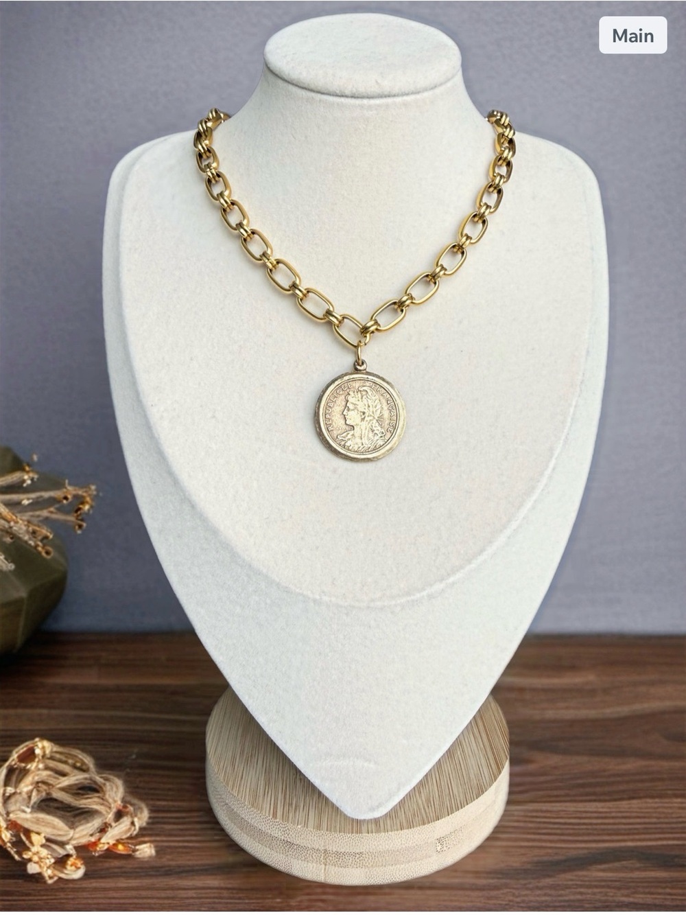 Gold Coin Pendant Chunky Chain Necklace - Women Jewelry